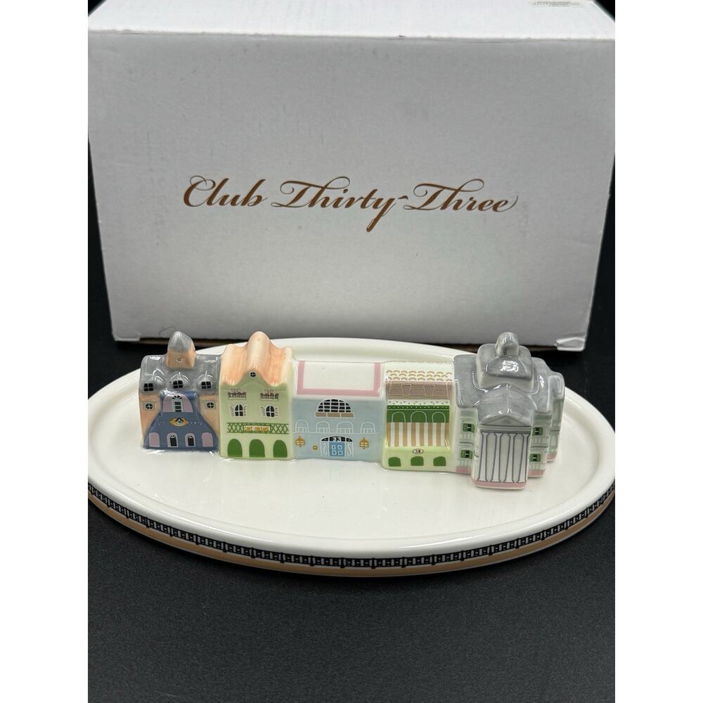 Disneyland Club 33 New Orleans Square Trinket Tray & 12 Club 33 Paper Napkins - Picture 8 of 9